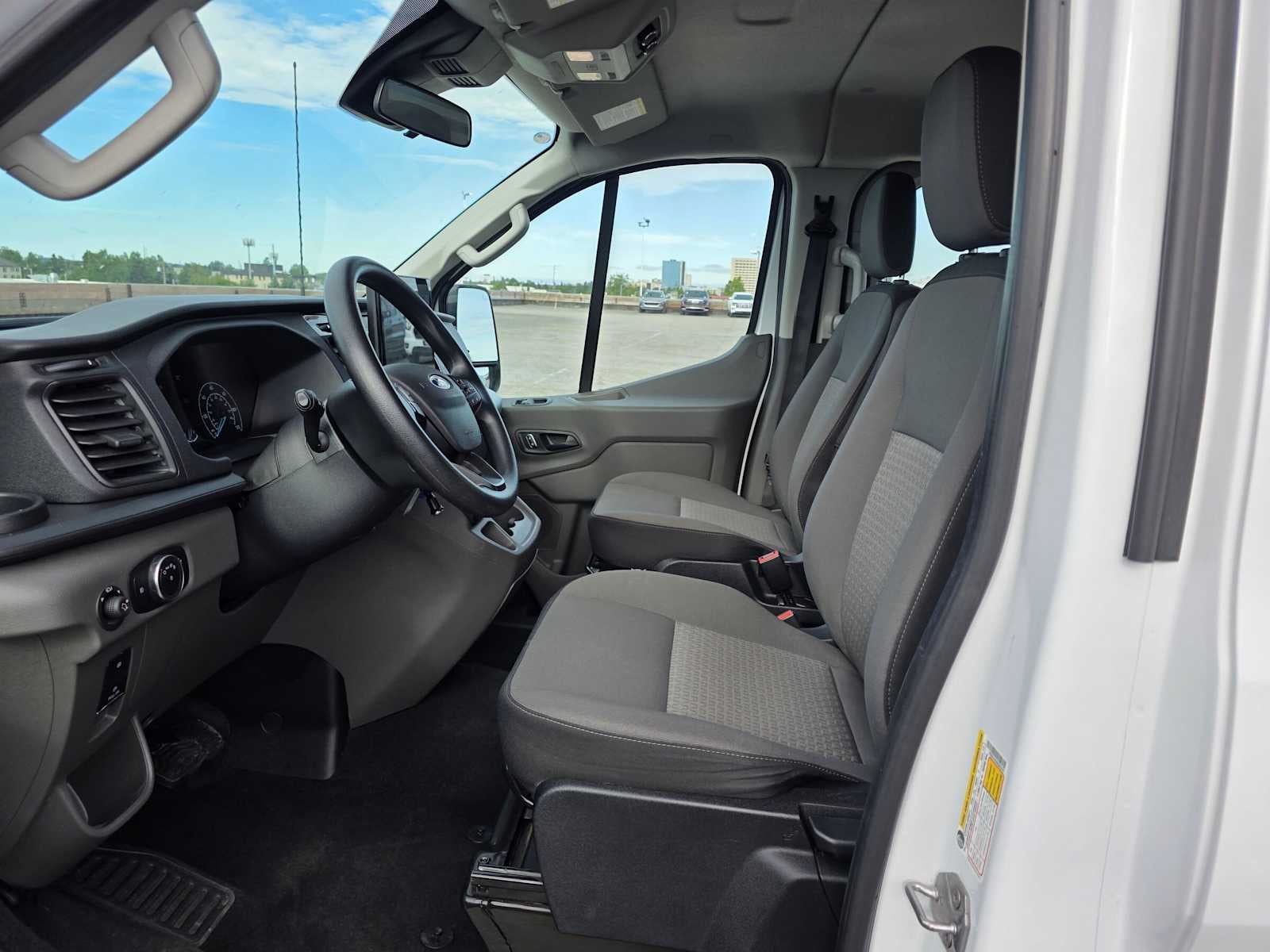 2024 Ford Transit Passenger Wagon XL