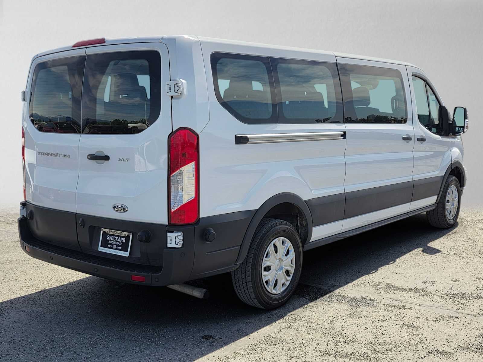 2024 Ford Transit Passenger Wagon XL