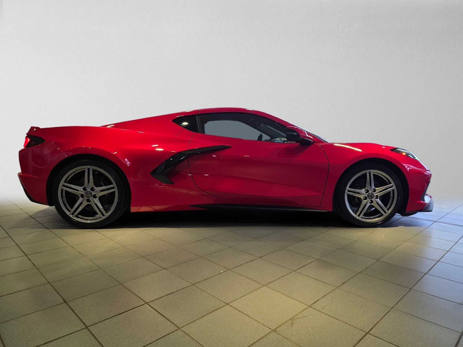 2027 Chevrolet Corvette Stingray 2LT