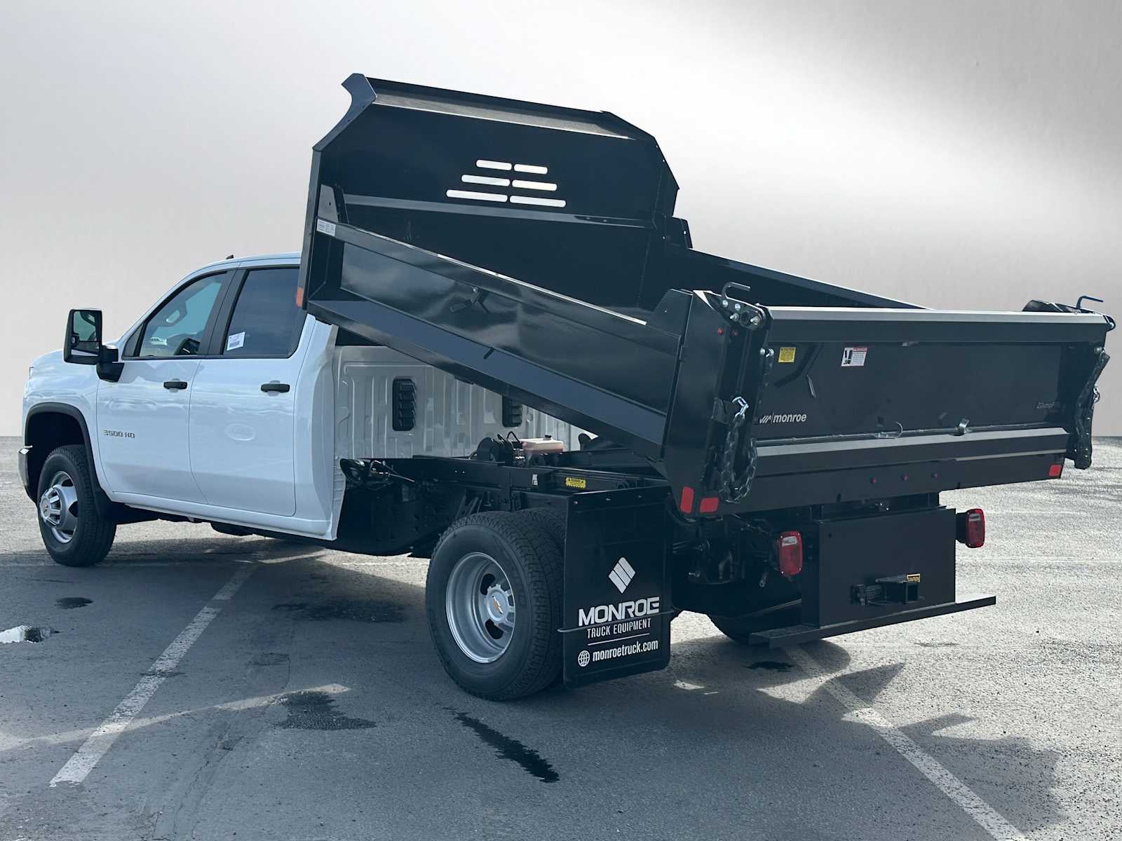 2025 Chevrolet Silverado 3500 HD Chassis Cab Work Truck