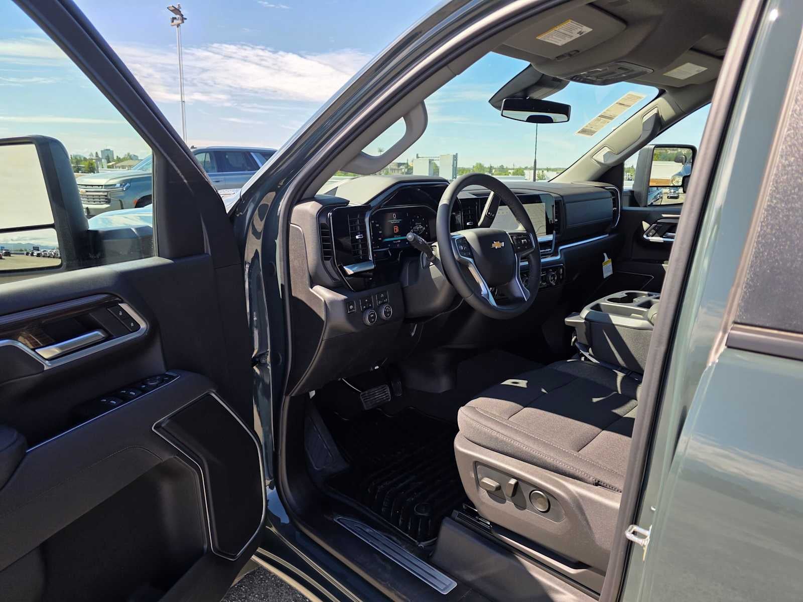 2026 Chevrolet Silverado 3500 HD LT