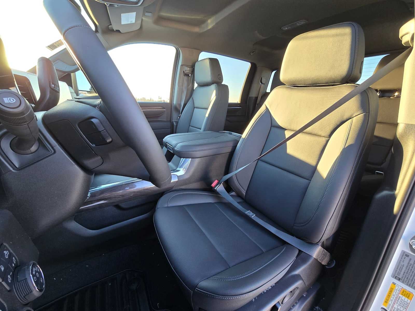 2025 Chevrolet Silverado 3500 HD LTZ