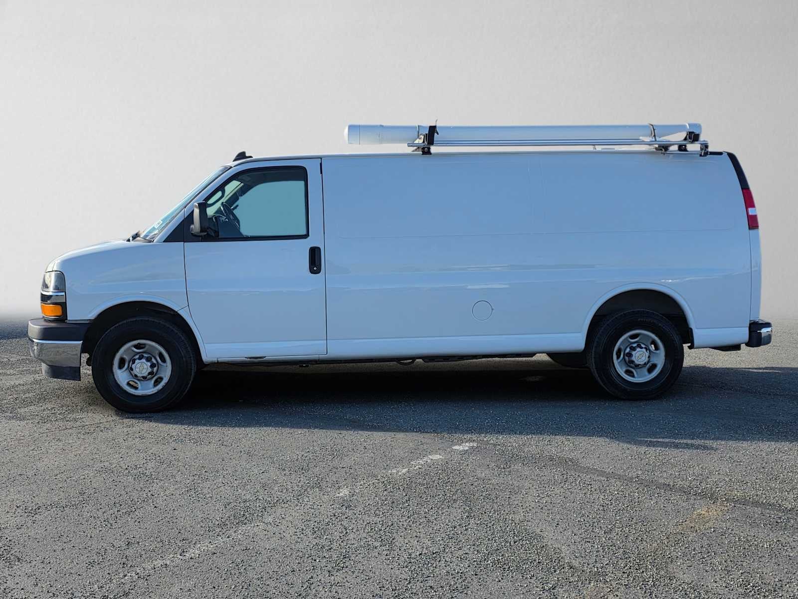 2020 Chevrolet Express Cargo 3500 RWD 3500 Extended Wheelbase WT