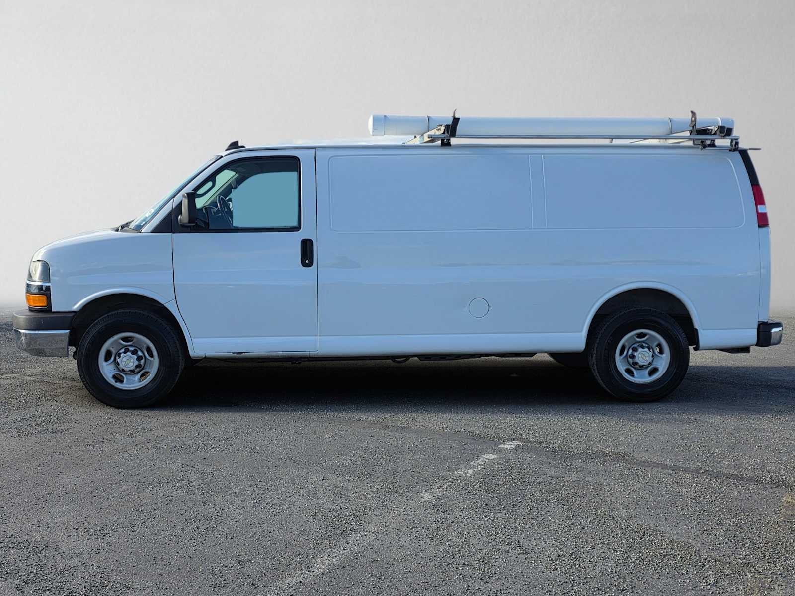 2020 Chevrolet Express Cargo 3500 RWD 3500 Extended Wheelbase WT
