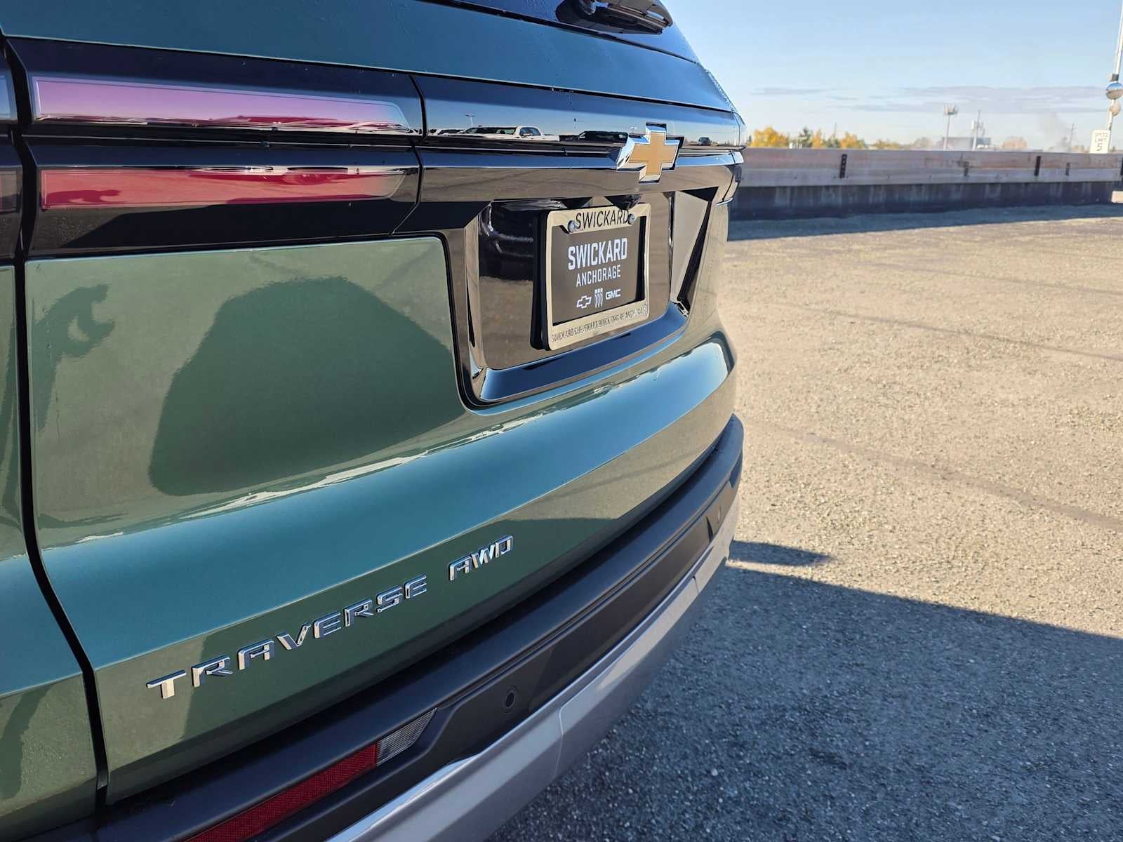 2027 Chevrolet Traverse LT