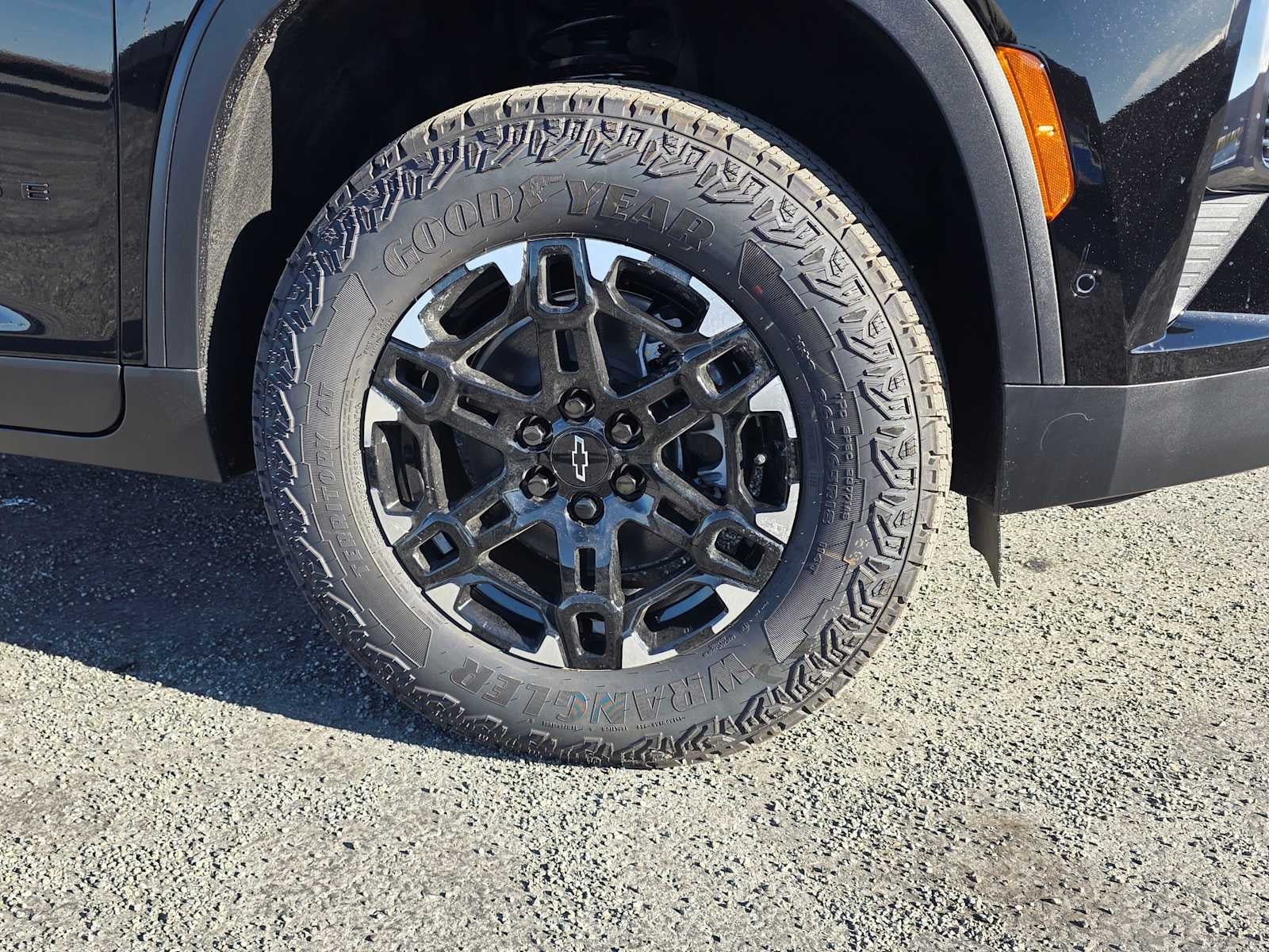 2027 Chevrolet Traverse Z71 - Photo 9