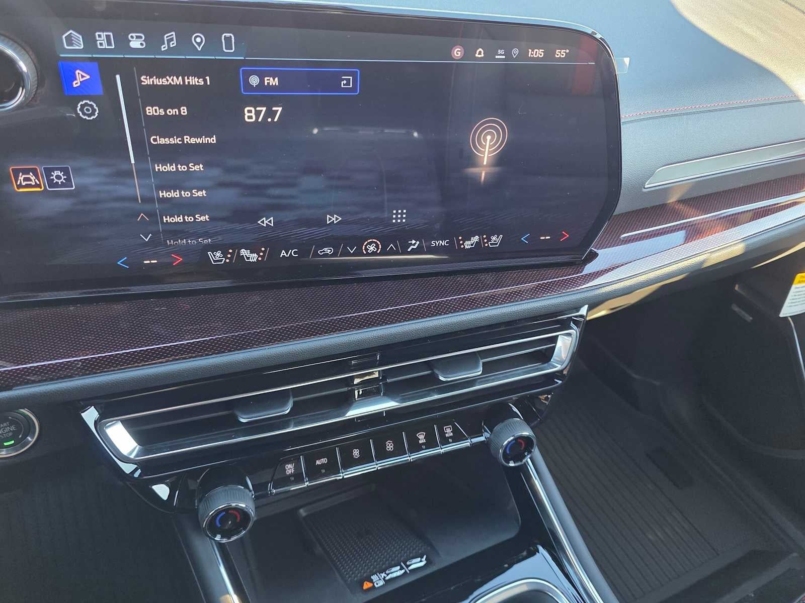 2027 Chevrolet Traverse RS
