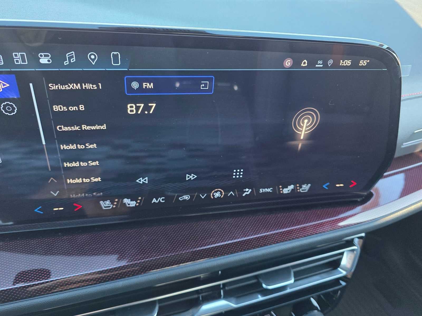 2027 Chevrolet Traverse RS