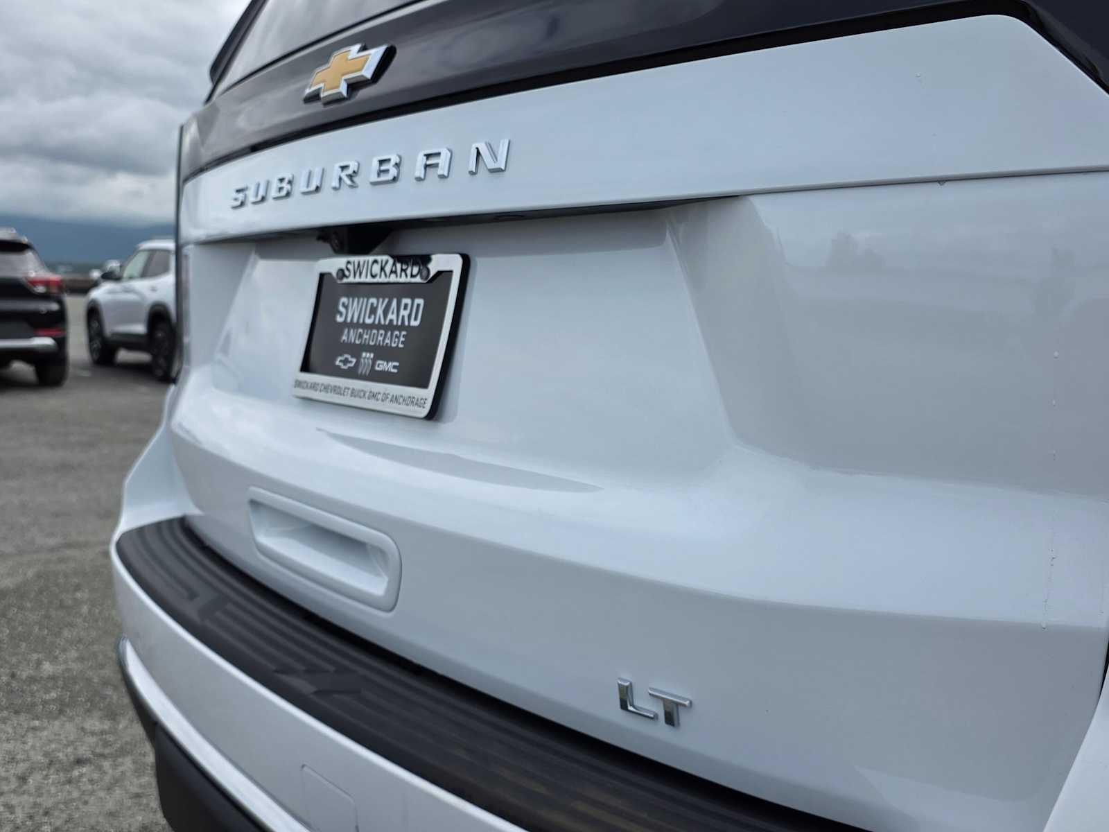 2026 Chevrolet Suburban LT