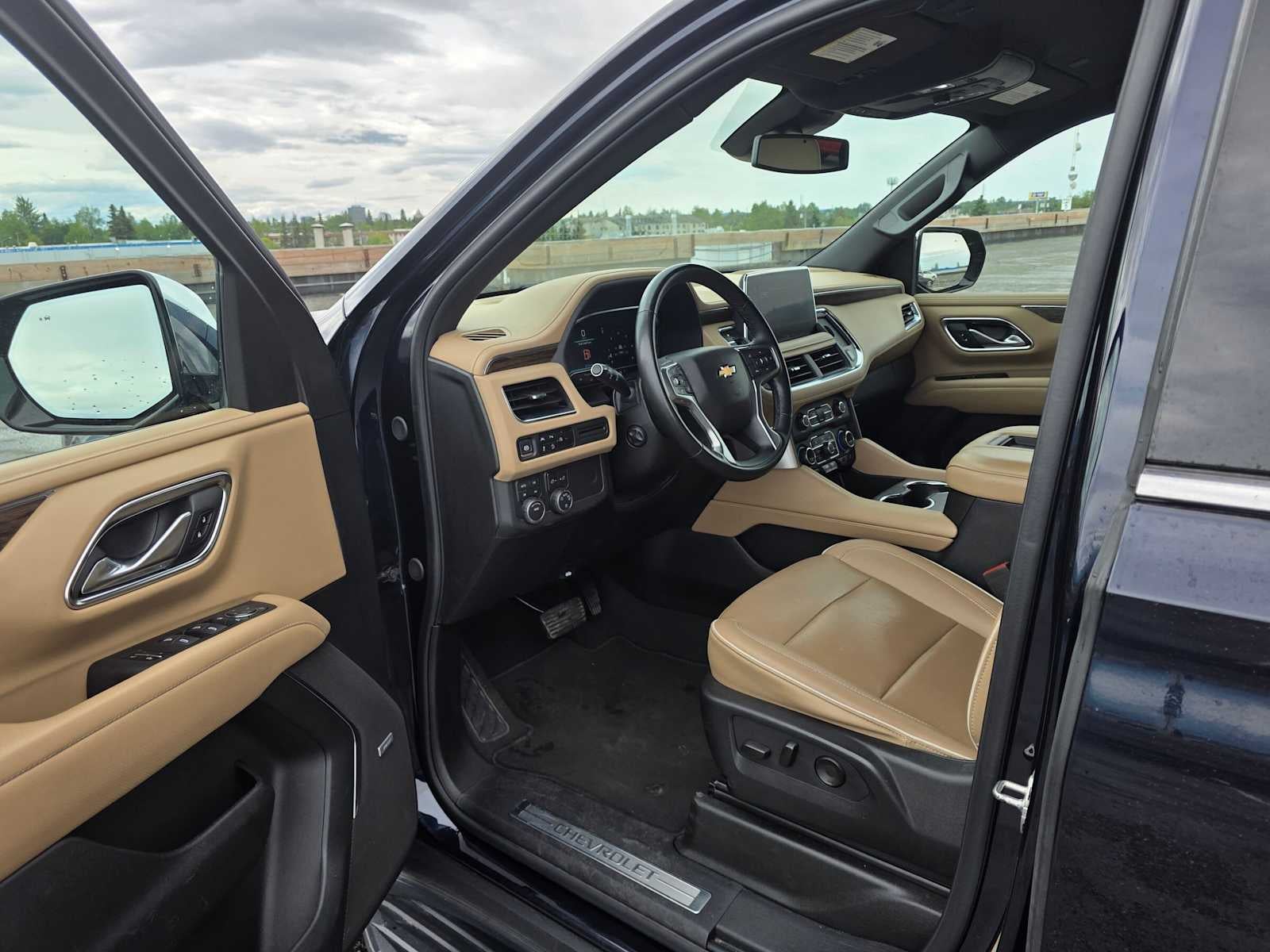 2024 Chevrolet Suburban Premier