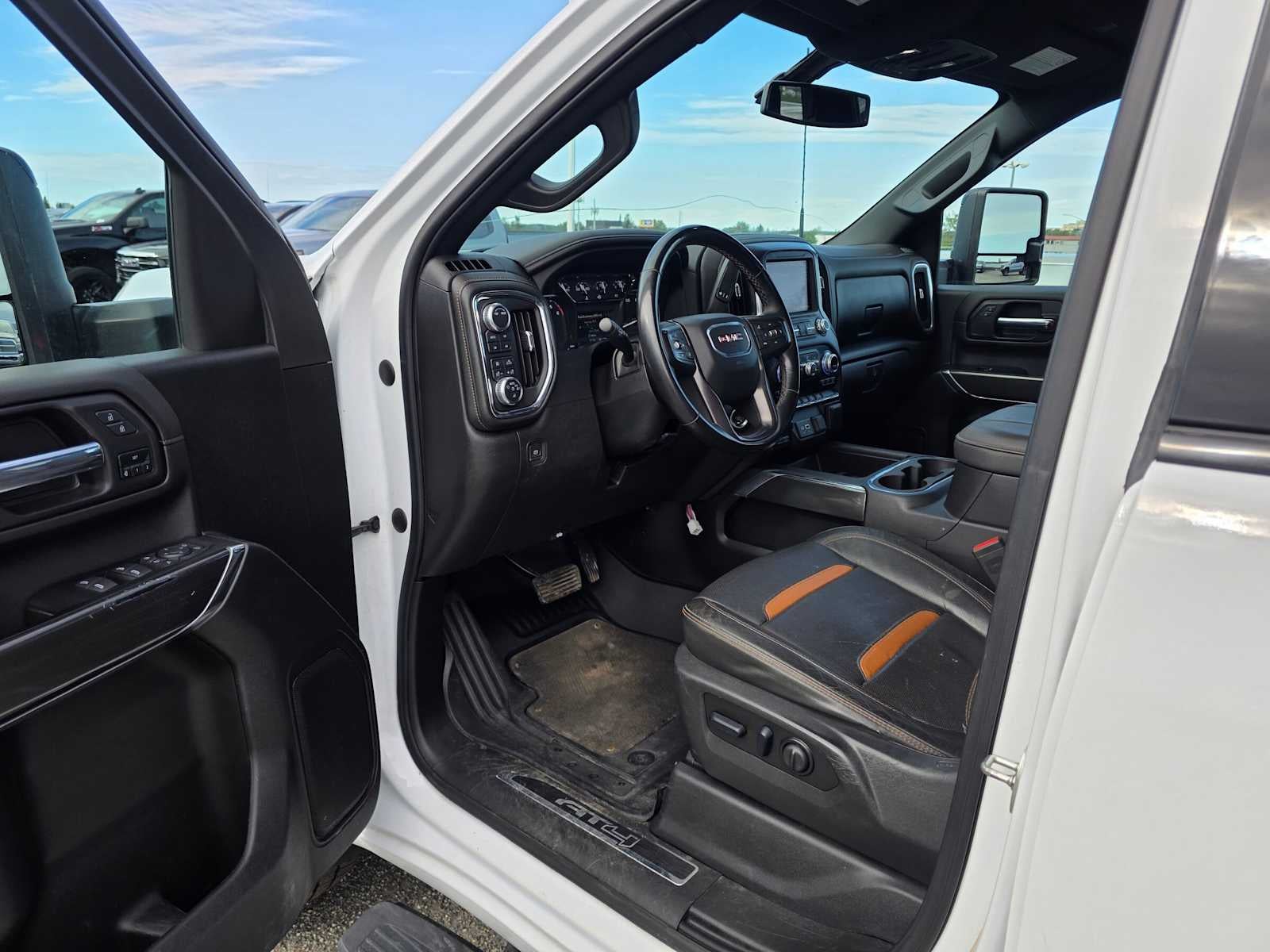 2023 GMC Sierra 2500 HD AT4