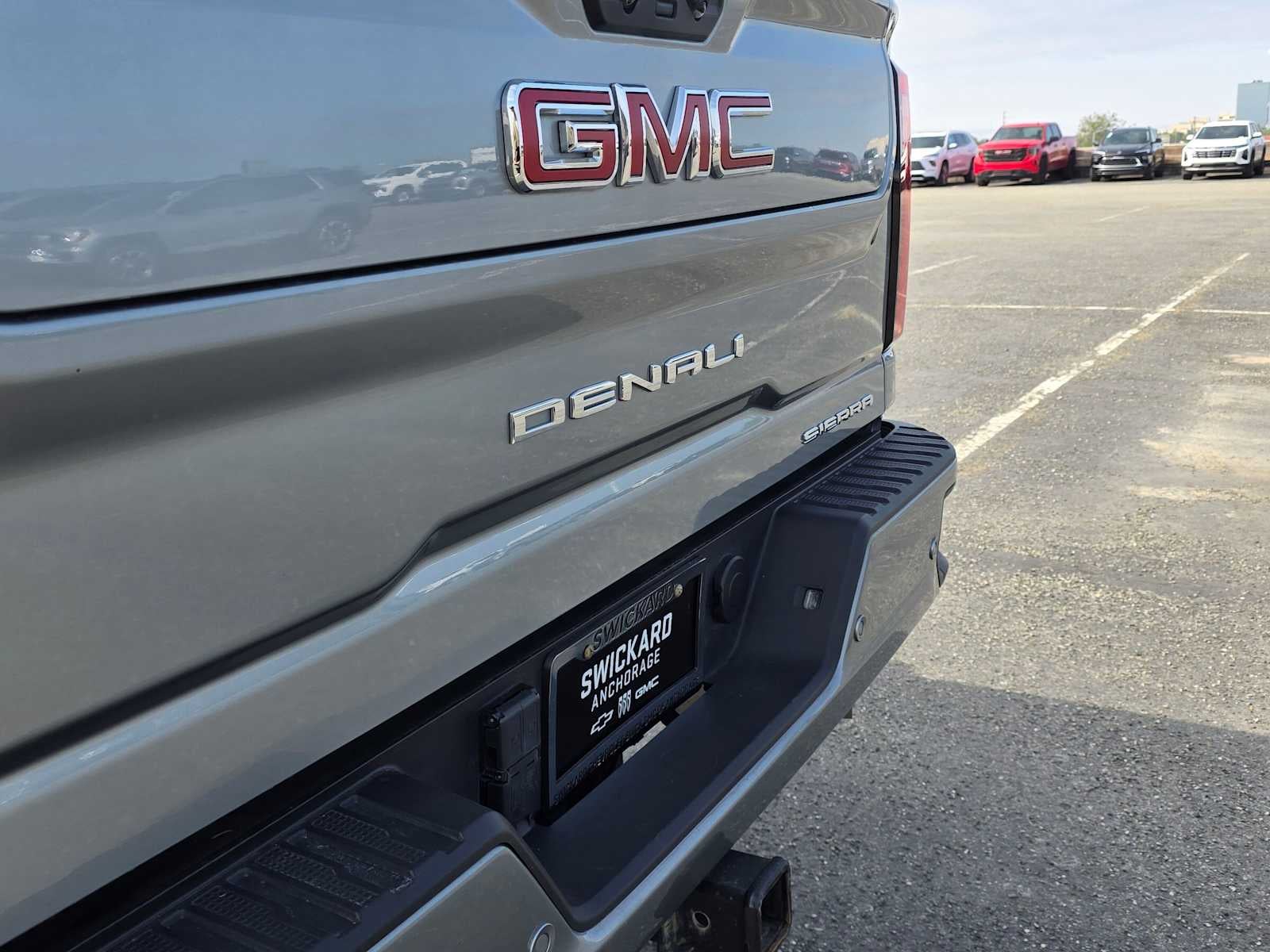 2024 GMC Sierra 2500 HD Denali