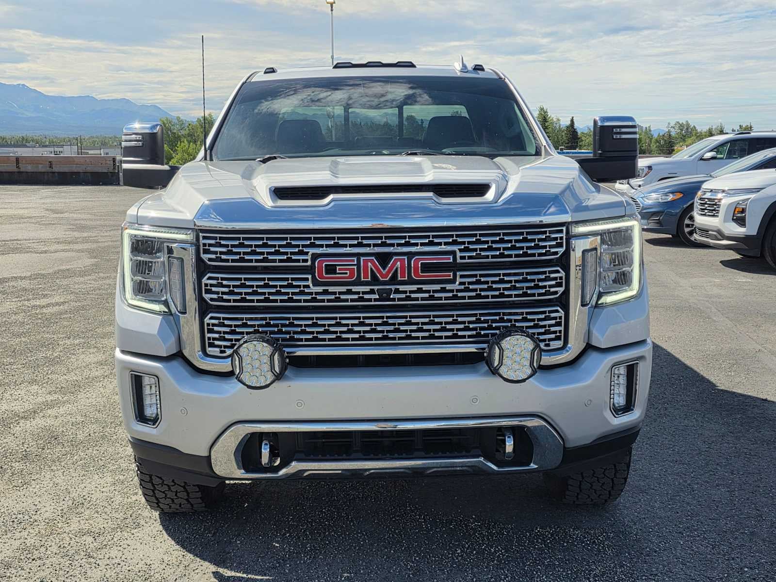 2023 GMC Sierra 2500 HD Denali