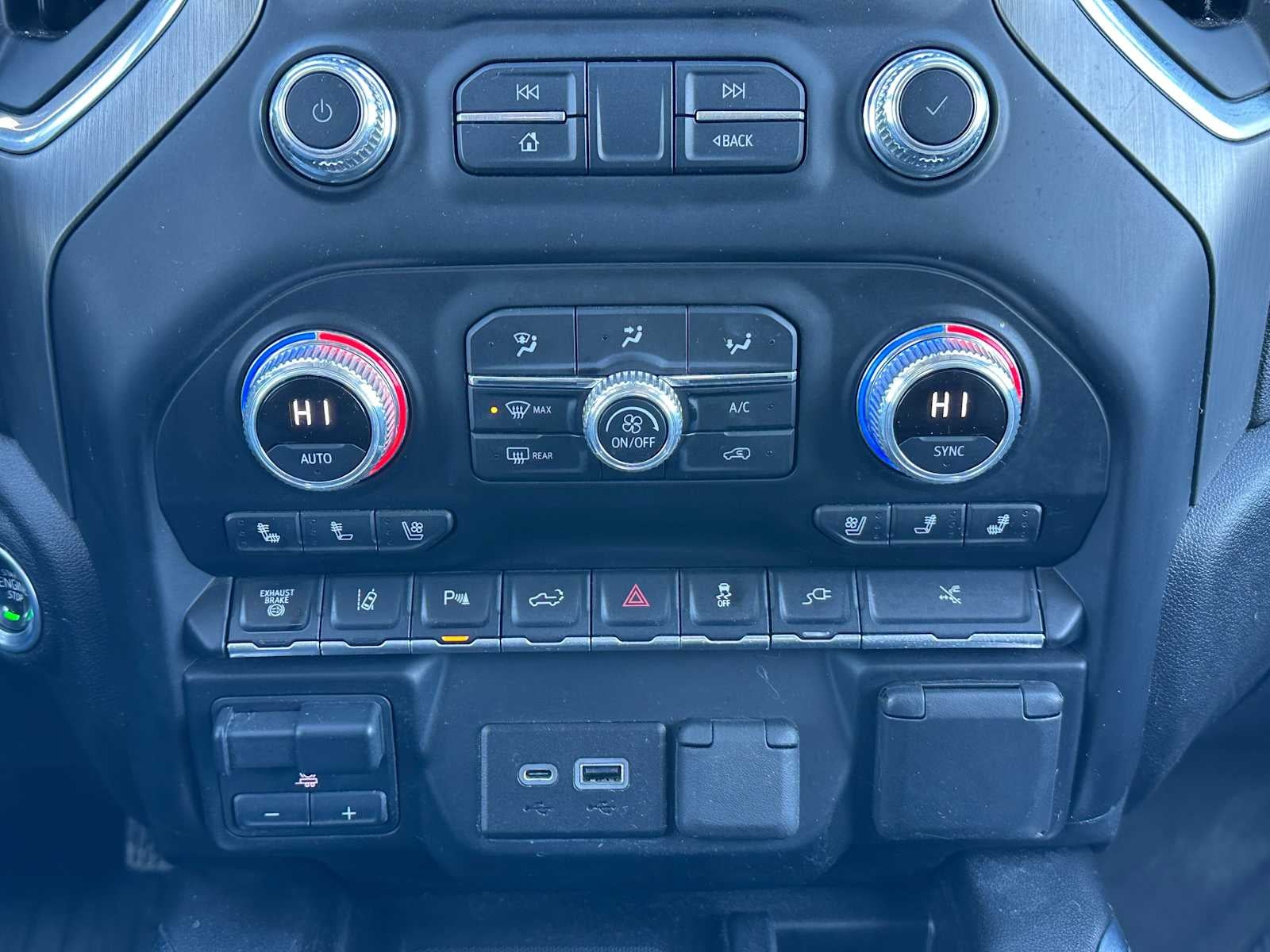 2022 GMC Sierra 3500 HD Denali DRW