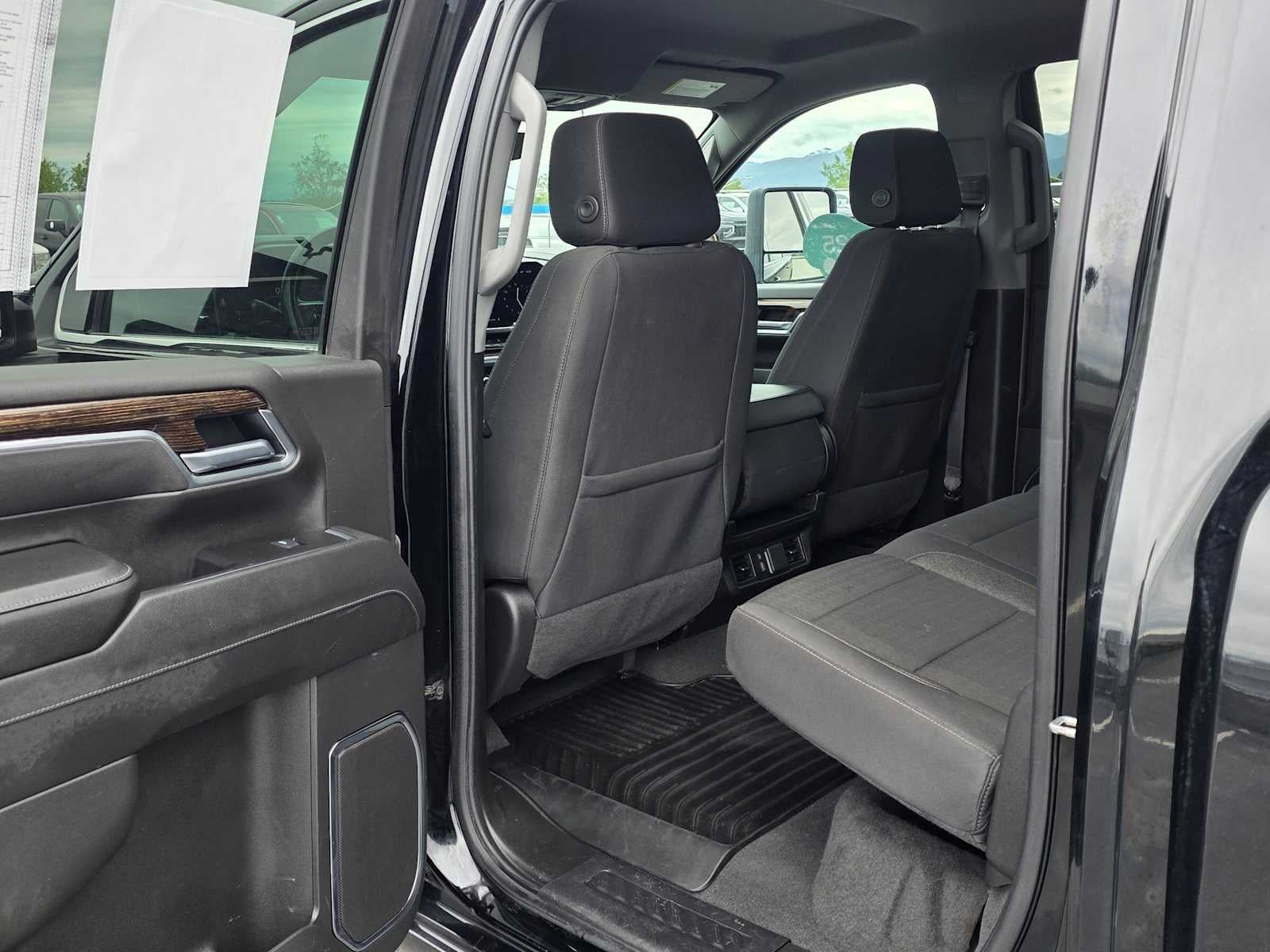 2025 GMC Sierra 3500 HD SLE