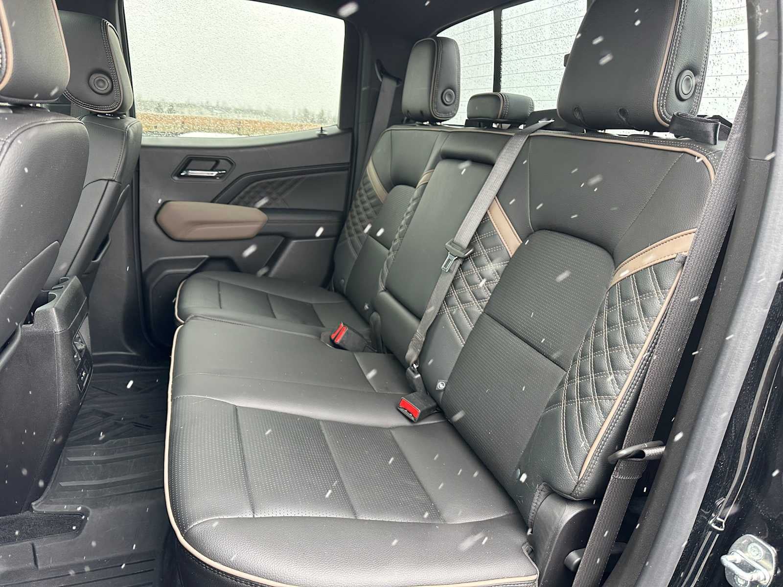 2023 GMC Canyon Denali