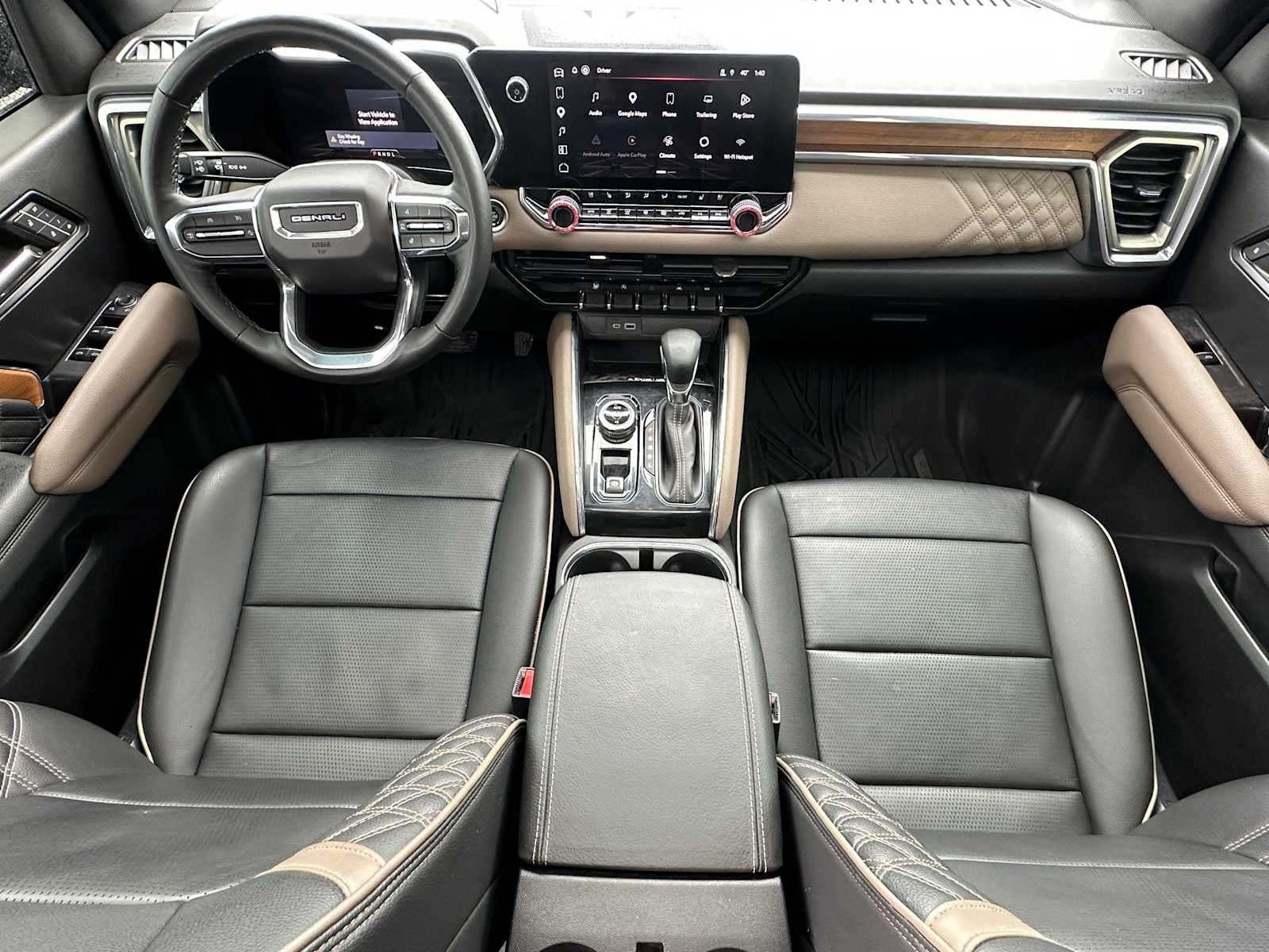 2023 GMC Canyon Denali