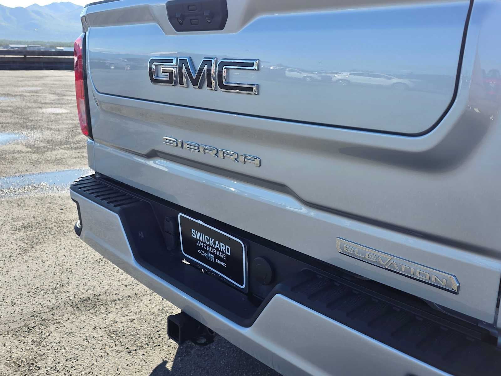 2022 GMC Sierra 1500 Elevation