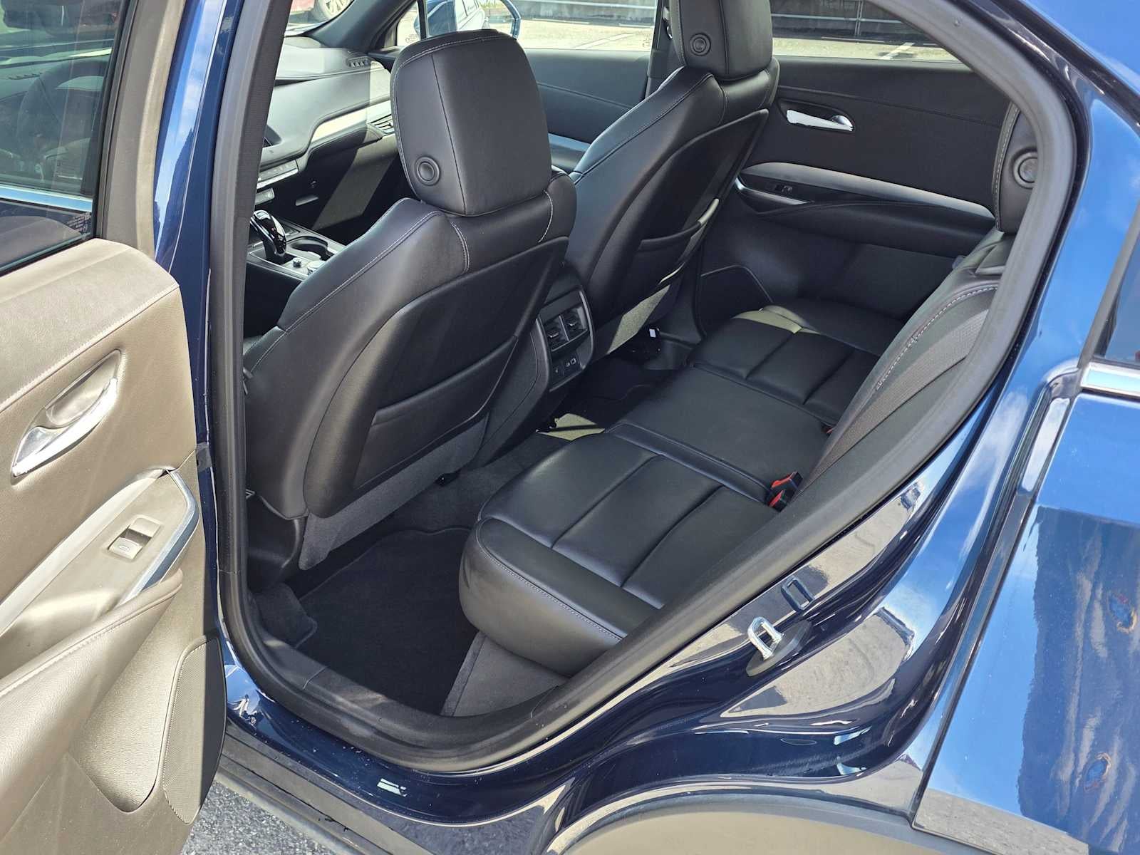 2020 Cadillac XT4 AWD Premium Luxury