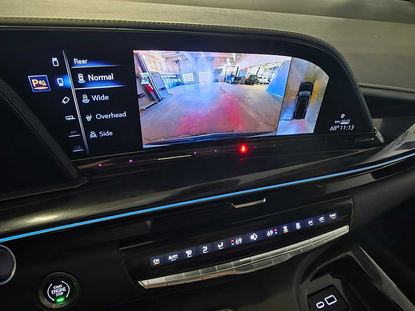 2023 Cadillac Escalade 4WD Sport