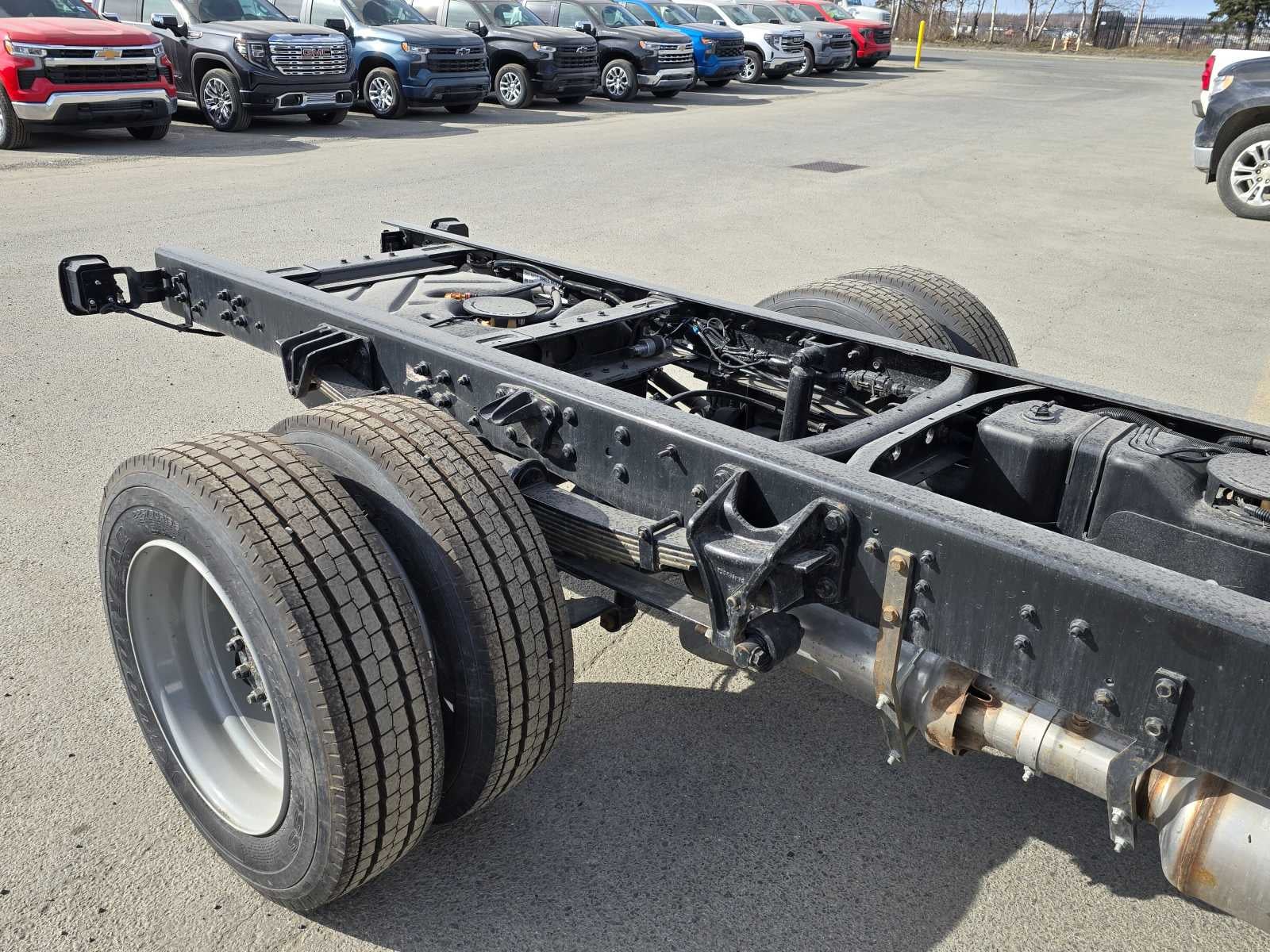 2023 Chevrolet Silverado 5500 HD Work Truck