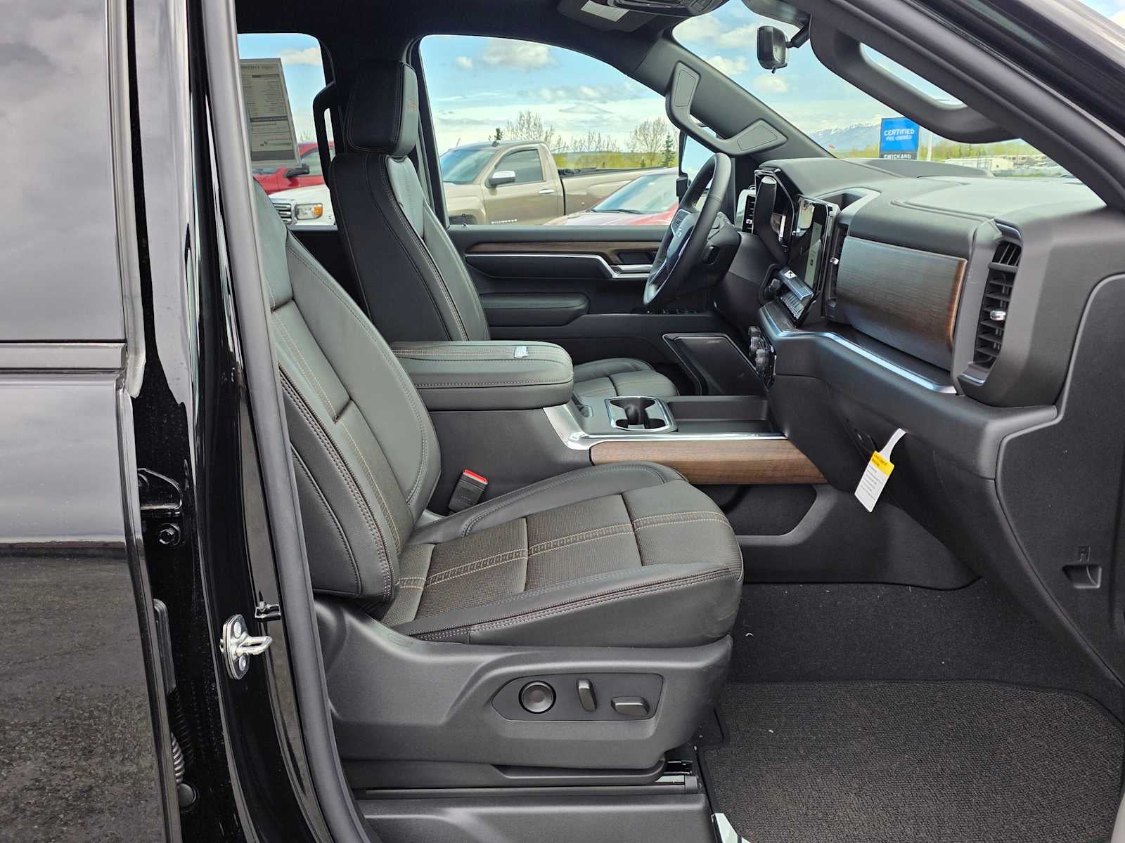 2026 Chevrolet Silverado 3500 HD High Country