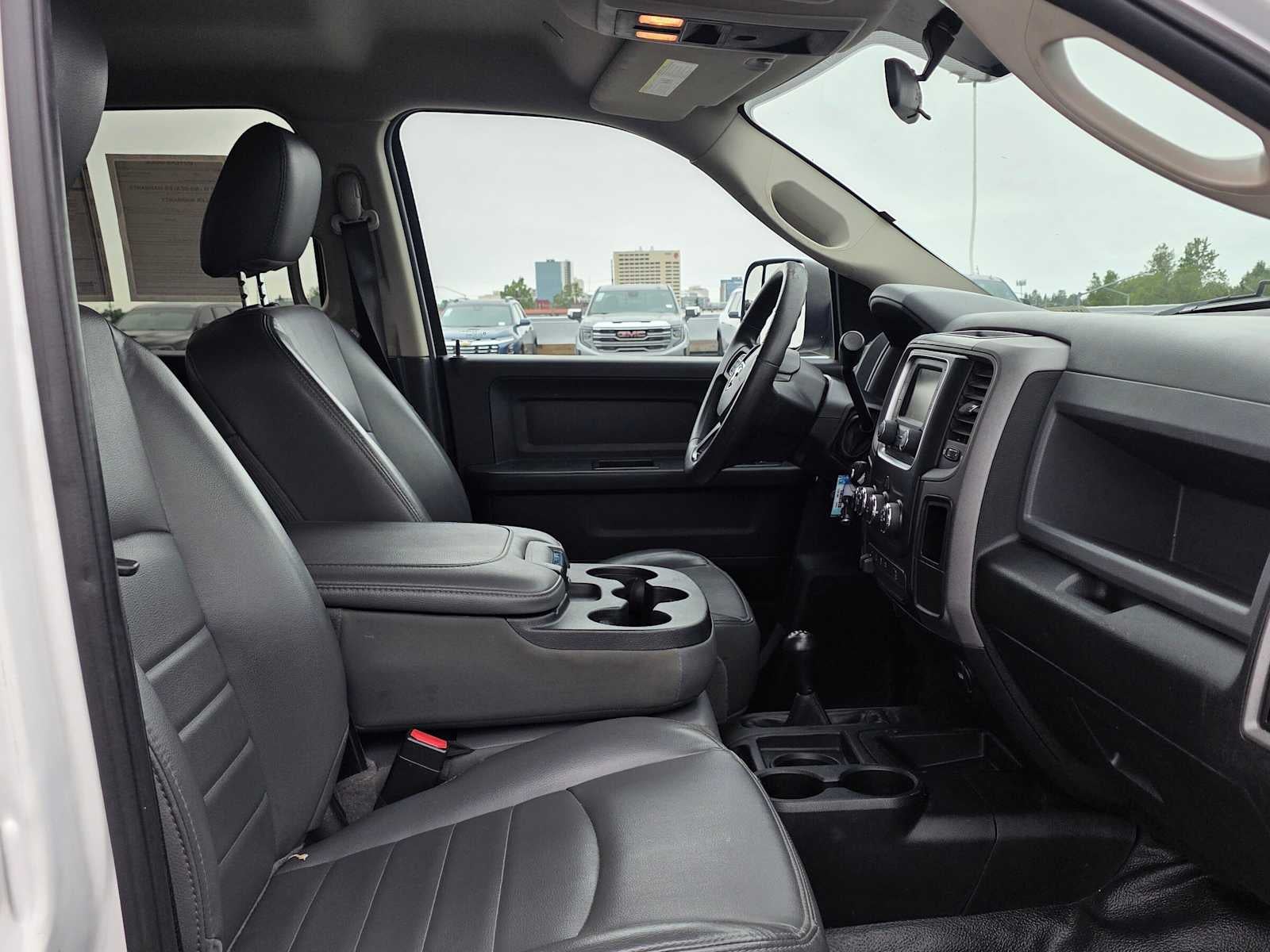 2018 RAM 2500 Tradesman Crew Cab 4x4 6'4" Box