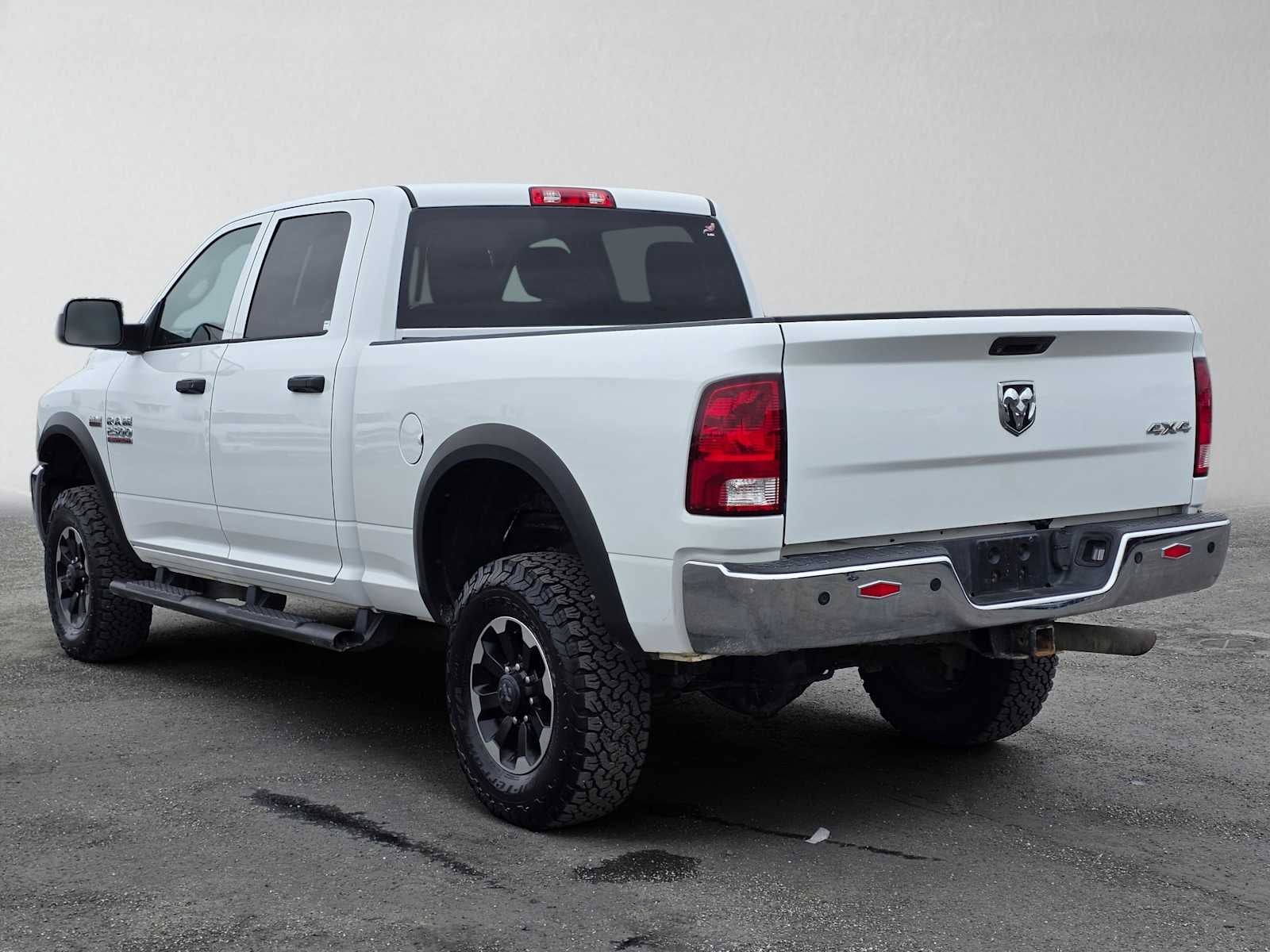 2018 RAM 2500 Tradesman Crew Cab 4x4 6'4" Box
