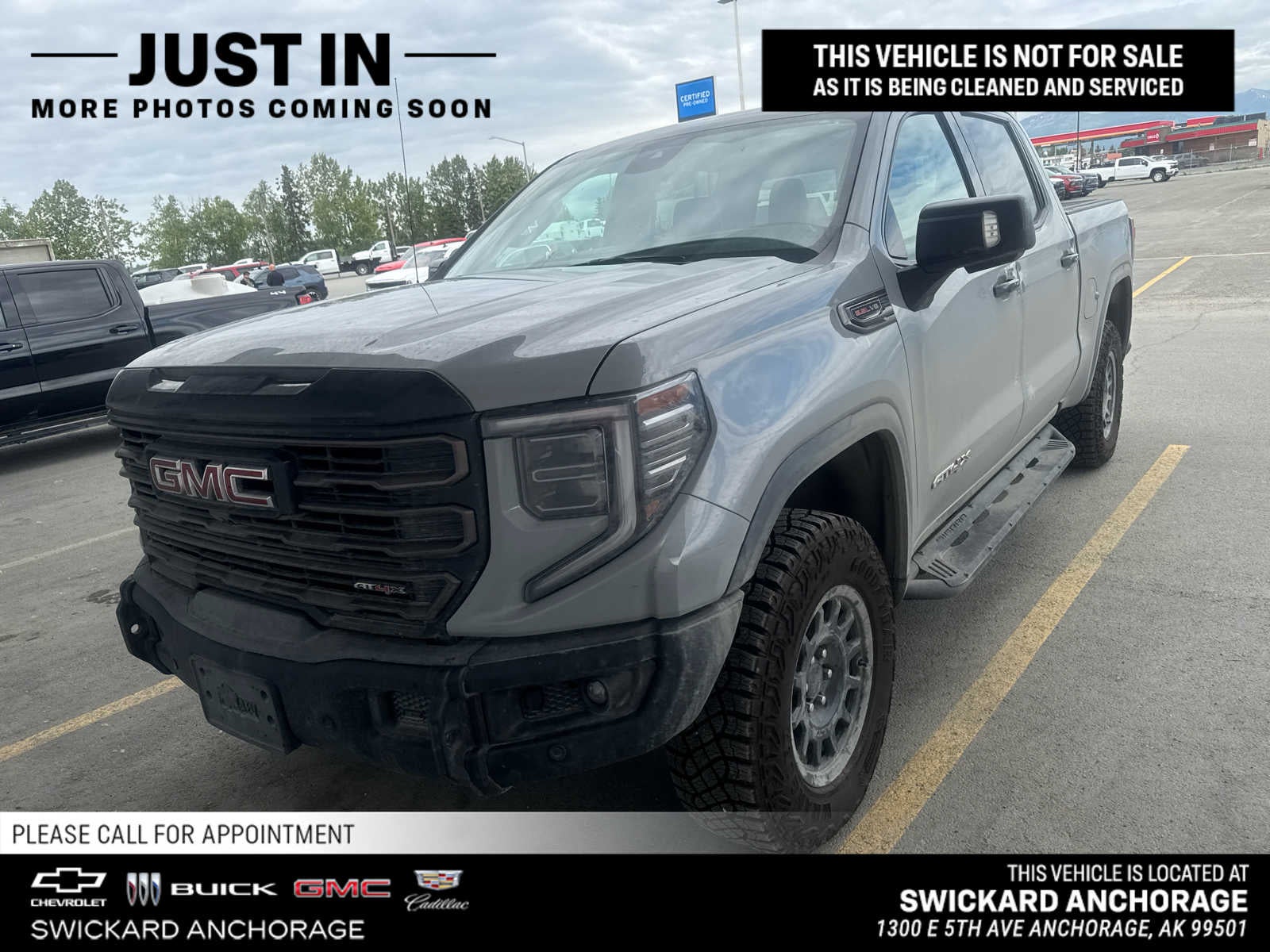 2024 GMC Sierra 1500 AT4X