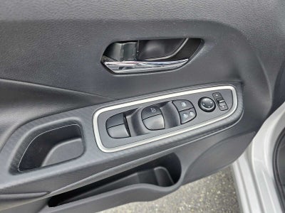2024 Nissan Versa SR