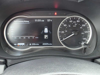 2024 Nissan Versa SR