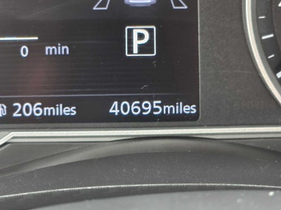 2024 Nissan Versa SR