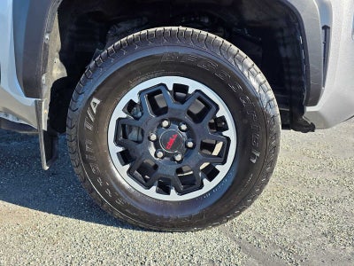 2024 Toyota Tacoma 4WD SR5