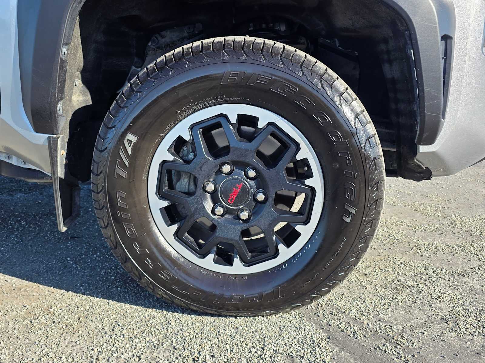 2024 Toyota Tacoma 4WD SR5