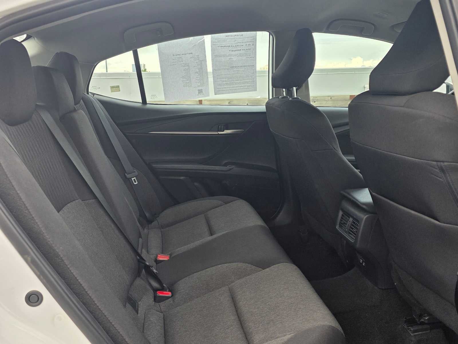 2025 Toyota Camry LE