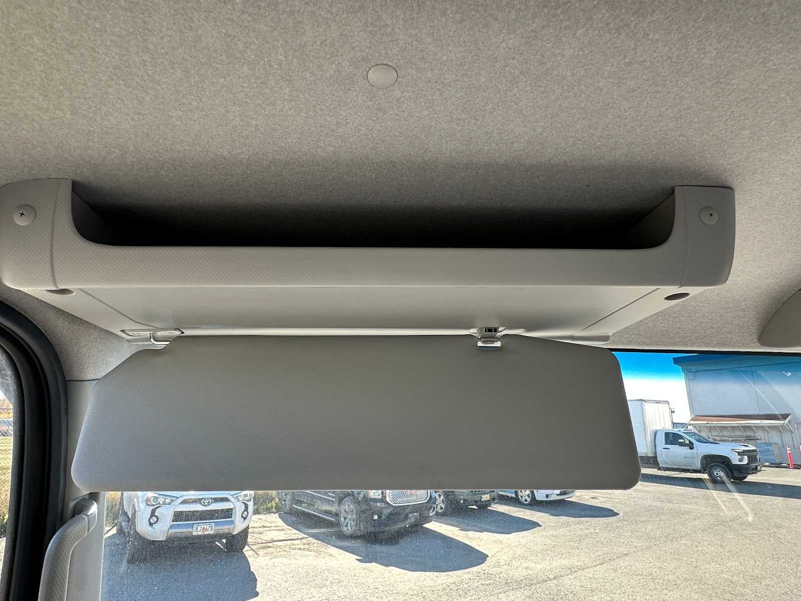 2025 Chevrolet Low Cab Forward 5500 HG Base