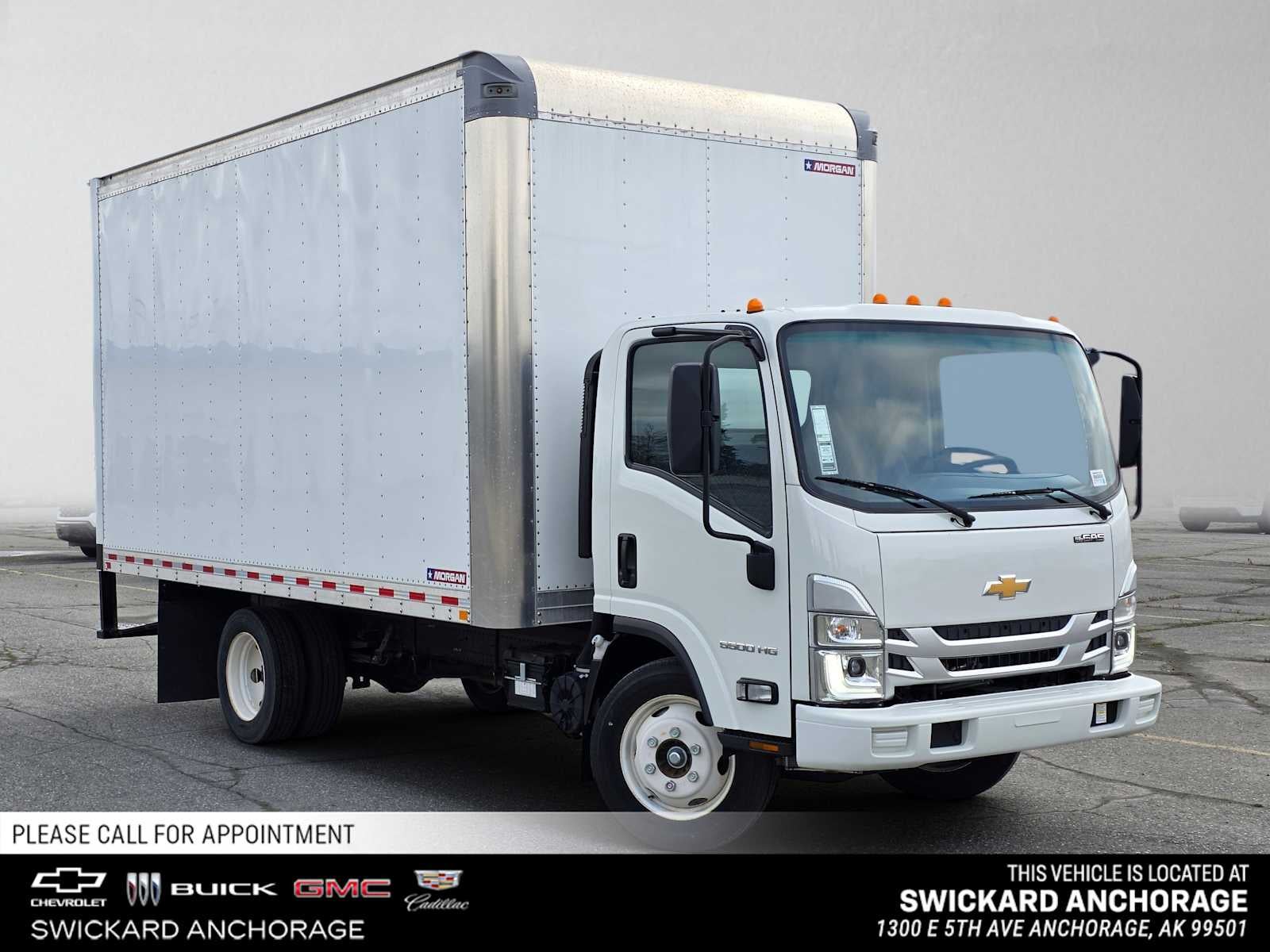 2025 Chevrolet Low Cab Forward 5500 HG Base