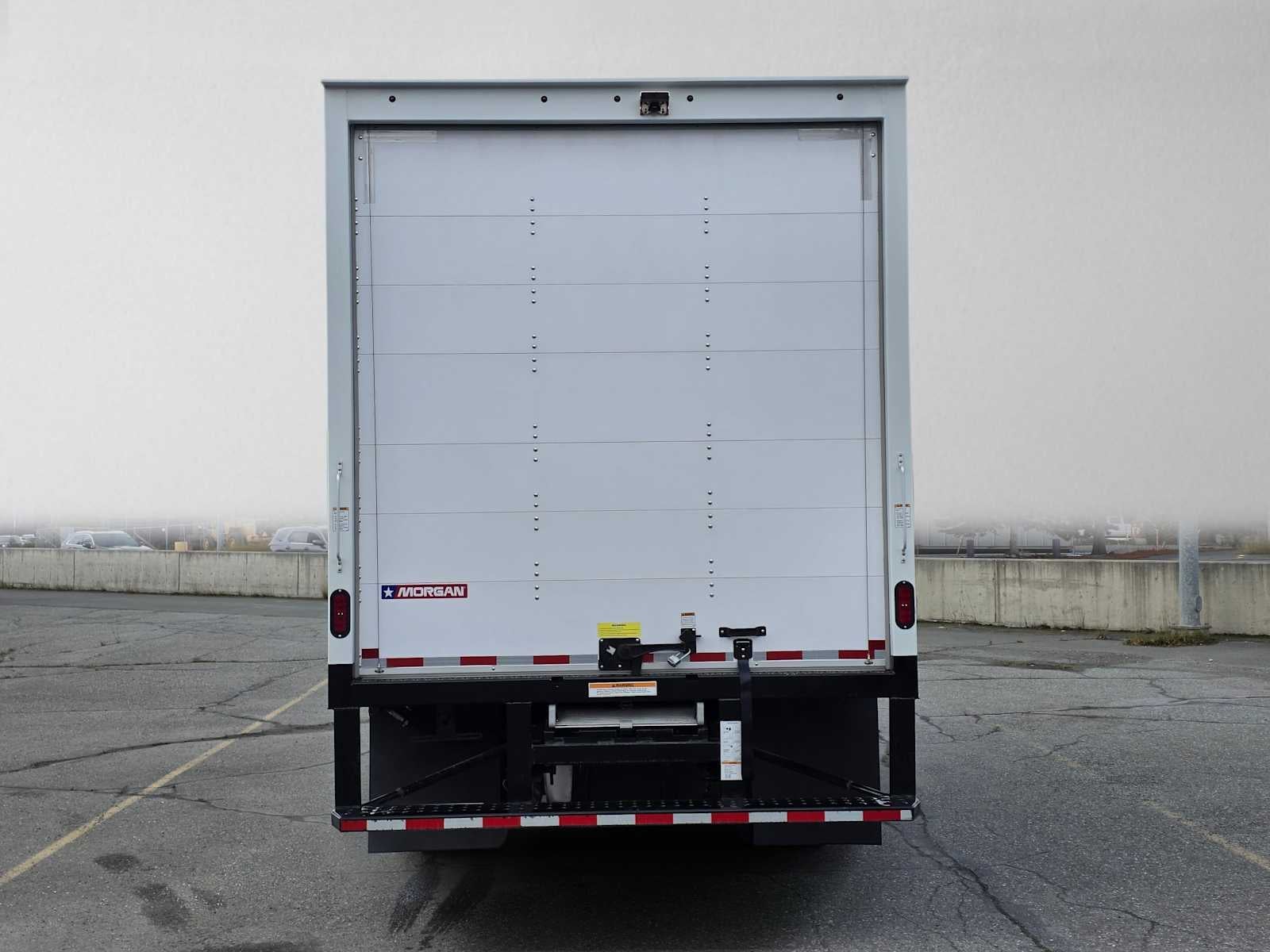2025 Chevrolet Low Cab Forward 5500 HG Base