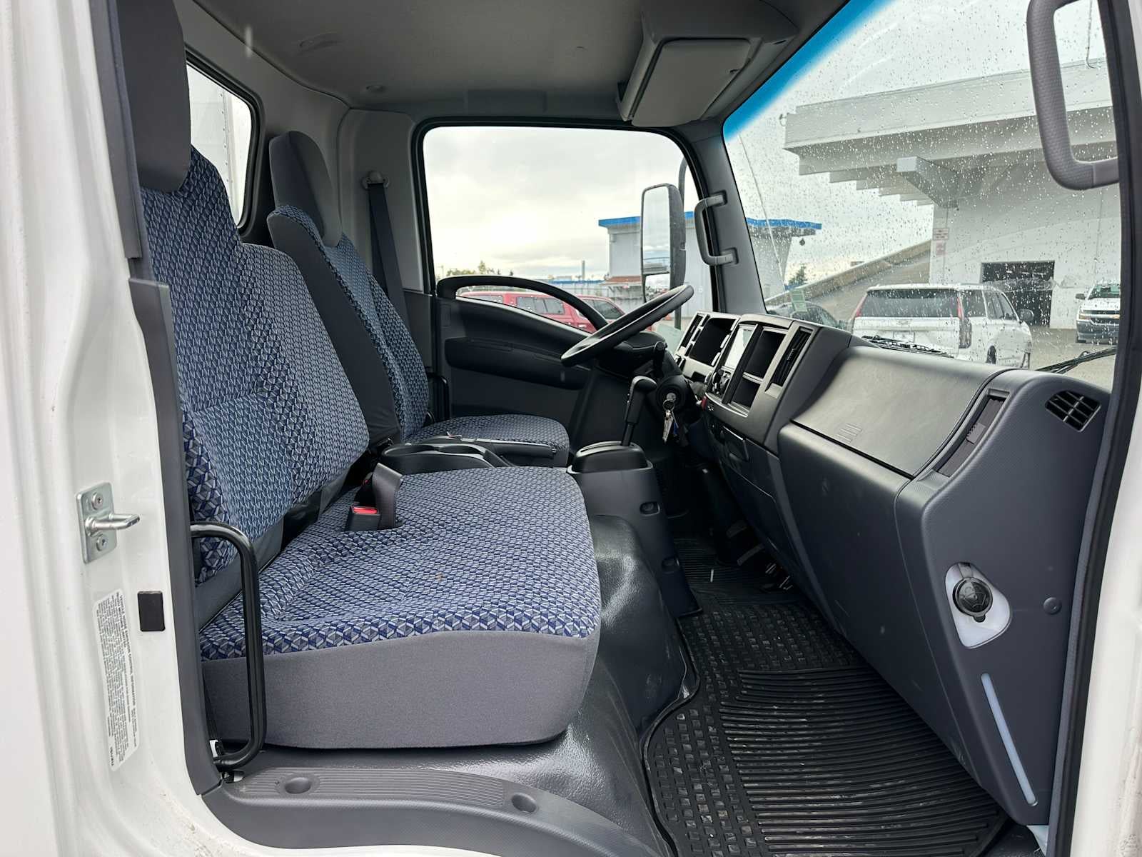 2025 Chevrolet Low Cab Forward 5500 HG Base