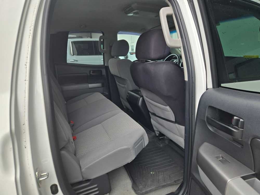 2010 Toyota Tundra 4WD Truck DB 4WD V8 5.7 SR5