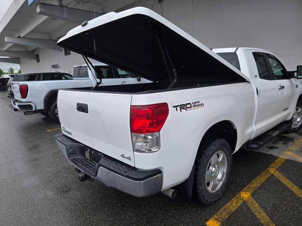 2010 Toyota Tundra 4WD Truck DB 4WD V8 5.7 SR5